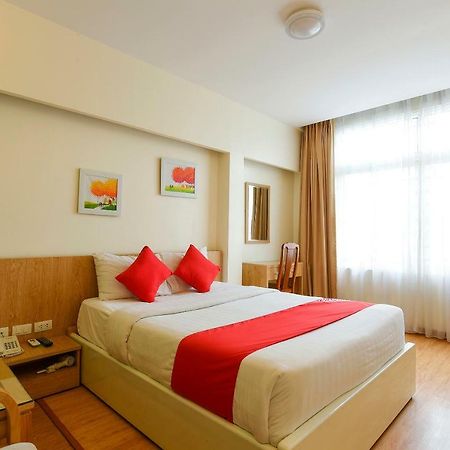 Oyo 210 Saki Hotel Hanoi Eksteriør billede