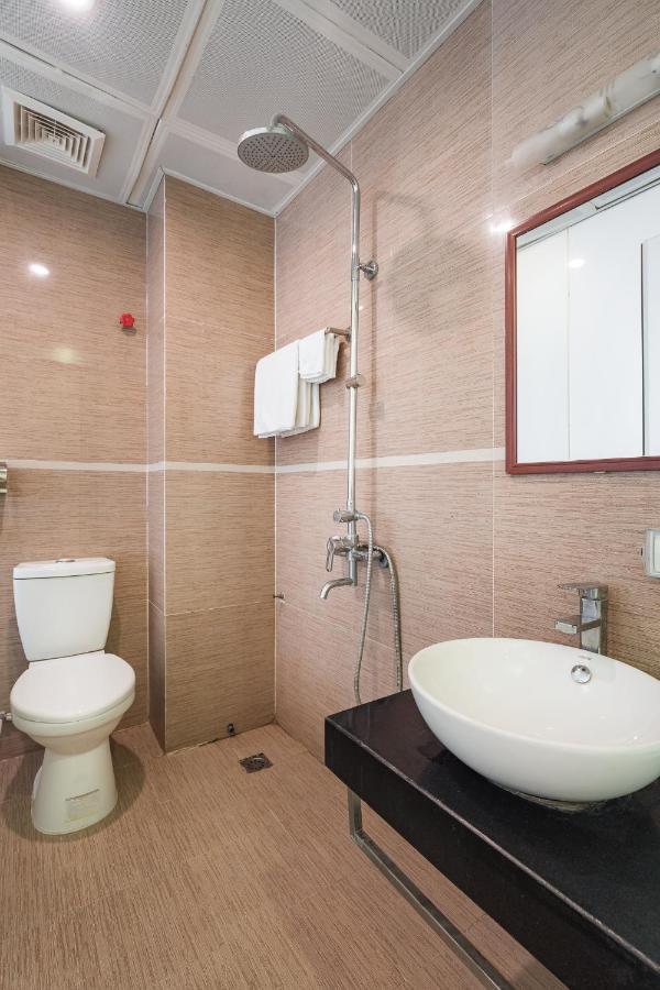 Oyo 210 Saki Hotel Hanoi Eksteriør billede
